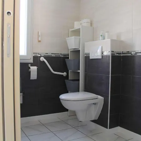 Maison Port-la-nouvelle, 4 Pièces, 6 Personnes - Fr-1-229c-51 Hébergement de vacances *